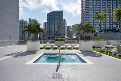 690 SW 1st Ct #1005, Miami, FL 33130 - Photo 25