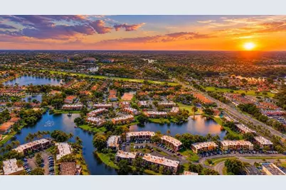 8979 Palm Tree Ln #8979, Pembroke Pines, FL 33024 - Photo 27