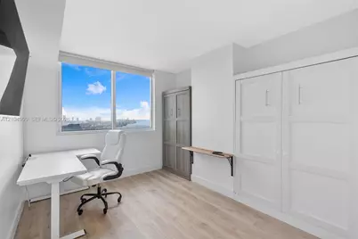 253 NE 2nd St #2509, Miami, FL 33132 - Photo 13