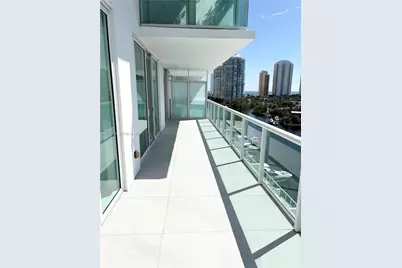400 Sunny Isles Blvd #1002, Sunny Isles Beach, FL 33160 - Photo 5