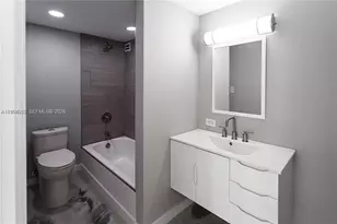 17021 N Bay Rd, Sunny Isles Beach, FL 33160 - Photo 17