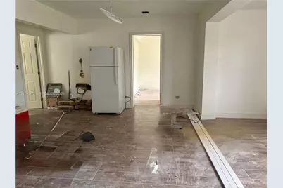 12985 NE 7th Ave, North Miami, FL 33161 - Photo 11