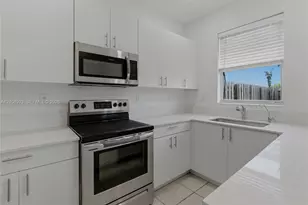 16314 SW 291st St, Miami, FL 33033 - Photo 5