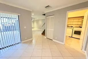 7671 W Courtyard Run W, Boca Raton, FL 33433 - Photo 9