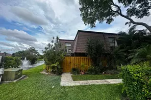 7671 W Courtyard Run W, Boca Raton, FL 33433 - Photo 23