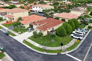 8949 SW 215th Terrace, Cutler Bay, FL 33189 - Photo 35