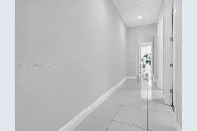 5202 S Sterling Ranch Cir, Davie, FL 33314 - Photo 43