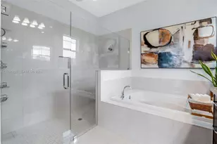 5202 S Sterling Ranch Cir, Davie, FL 33314 - Photo 37