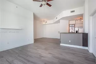 7900 Harbor Island Dr, North Bay Village, FL 33141 - Photo 15