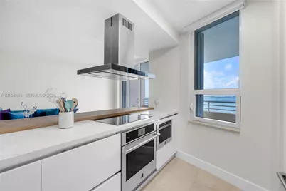 808 Brickell Key Dr #1006, Miami, FL 33131 - Photo 17