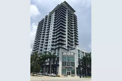 275 NE 18th St #305, Miami, FL 33132 - Photo 1