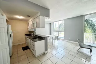 275 NE 18th St, Miami, FL 33132 - Photo 3