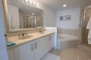 7900 Harbor Island Dr, North Bay Village, FL 33141 - Photo 19