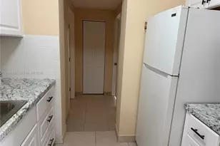 9960 SW 42nd St, Miami, FL 33165 - Photo 5