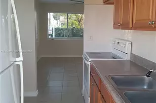 5861 NE 18th Ave, Fort Lauderdale, FL 33334 - Photo 17