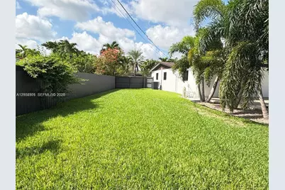 10431 SW 54th St #10431, Miami, FL 33165 - Photo 5