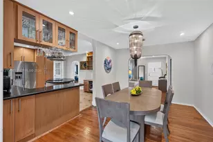 1020 NE 107th St, Miami Shores, FL 33161 - Photo 11