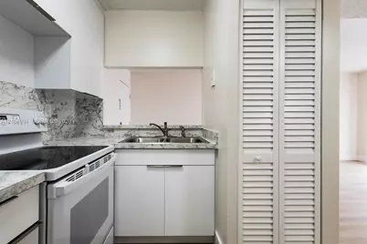 8145 NW 7th St #211, Miami, FL 33126 - Photo 7