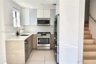 643 Jefferson Ave, Miami Beach, FL 33139 - Photo 3