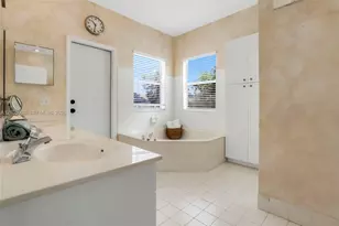 7360 NW 60th Ln, Parkland, FL 33067 - Photo 23