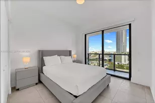 239 SW 9th St, Miami, FL 33130 - Photo 11