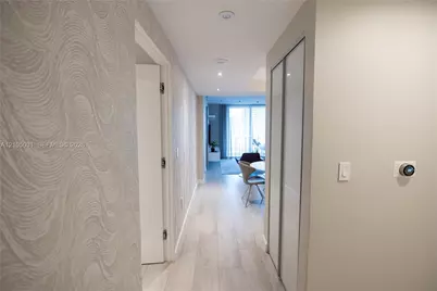 45 SW 9th St #1705, Miami, FL 33130 - Photo 21