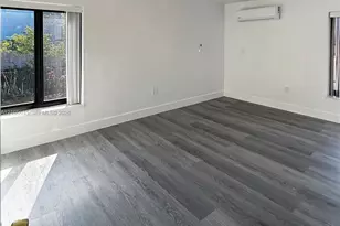 852 SW 1st St, Miami, FL 33130 - Photo 7