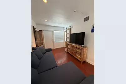 6865 E Bay Dr #3, Miami Beach, FL 33141 - Photo 15
