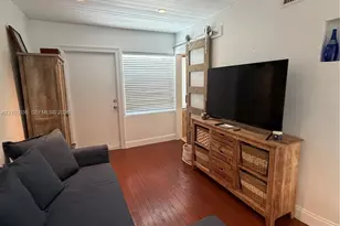 6865 E Bay Dr, Miami Beach, FL 33141 - Photo 15