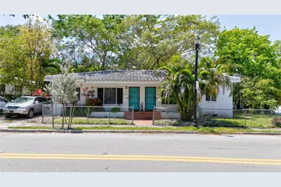2 NE 45th St #2, Miami, FL 33137 - Photo 1