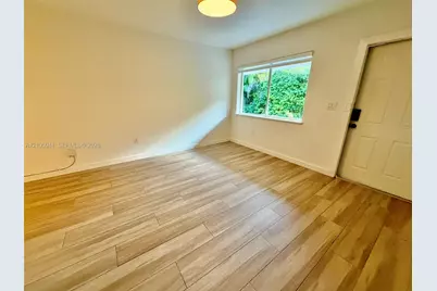 62 NW 42nd St #62, Miami, FL 33127 - Photo 3