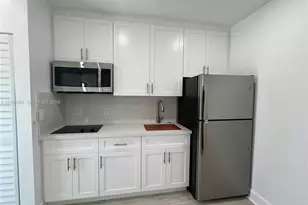 14766 SW 168th Terrace, Miami, FL 33187 - Photo 7