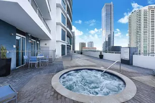 60 SW 13th St, Miami, FL 33130 - Photo 23