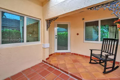17621 SW 4th Ct, Pembroke Pines, FL 33029 - Photo 7