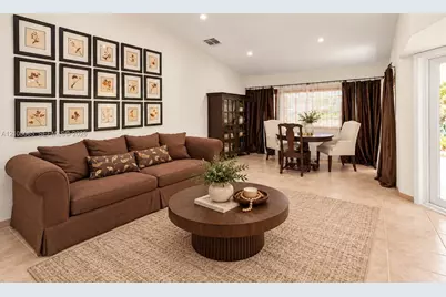 17621 SW 4th Ct, Pembroke Pines, FL 33029 - Photo 9