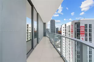 1400 Biscayne Blvd, Miami, FL 33132 - Photo 9