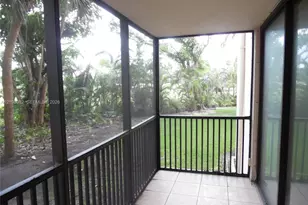 20379 W Country Club Dr, Aventura, FL 33180 - Photo 31