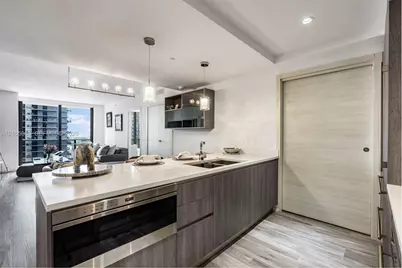 801 S Miami Ave #2810, Miami, FL 33130 - Photo 3