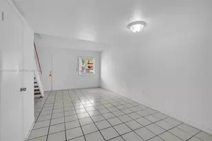 560 NW 82nd Pl, Miami, FL 33126 - Photo 25