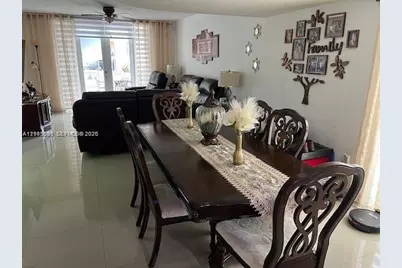 4211 W 10th Ln, Hialeah, FL 33012 - Photo 5