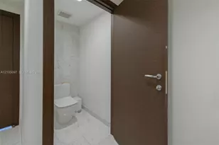1000 Brickell Plaza, Miami, FL 33131 - Photo 23