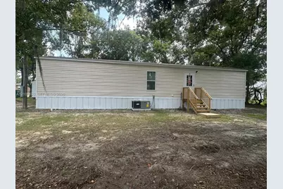 862 NE Coldwater Ave, Other City - In The State Of Florida, FL 32055 - Photo 1