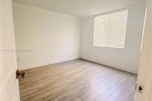 126 SW 17th Rd, Miami, FL 33129 - Photo 11