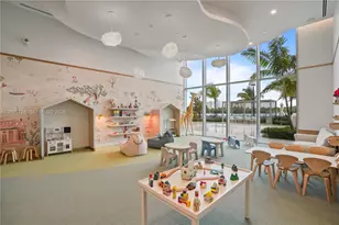 2411 Laguna Cir, North Miami, FL 33181 - Photo 63