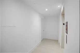 2411 Laguna Cir, North Miami, FL 33181 - Photo 3