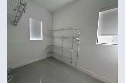 1159 NW 1st St, Florida City, FL 33034 - Photo 17