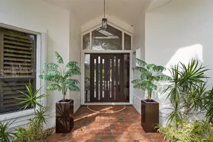 355 Coconut Cir, Weston, FL 33326 - Photo 19