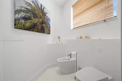 355 Coconut Cir, Weston, FL 33326 - Photo 57