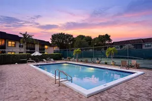 10628 NW 10th St, Pembroke Pines, FL 33026 - Photo 39