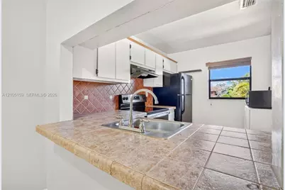 10628 NW 10th St #203, Pembroke Pines, FL 33026 - Photo 11